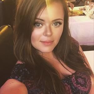 Meet your Posher, Yana